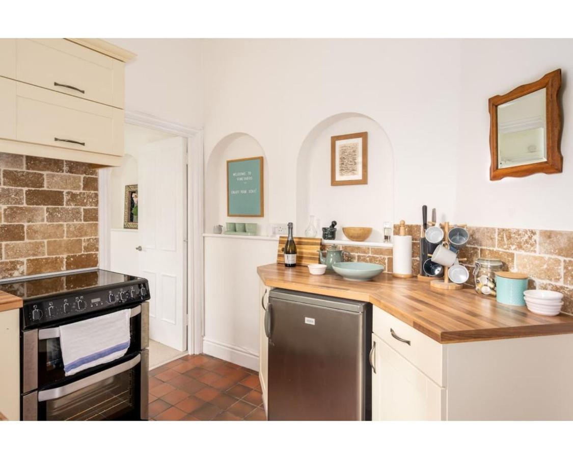 15 Vineyards Street Apartment Bath Luaran gambar